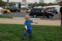 dsc_7799.jpg Running around on the National Mall.