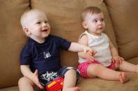 dsc_9305.jpg Melia (from the friends page) finally meets Devin.