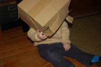 dsc_4795.jpg Is this part of the toy?