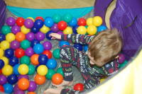 dsc_4972.jpg A ball pit!