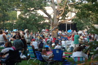 dsc_5324.jpg We arrive at Tanglewood to picnic and listen to (but not actually see) James Taylor