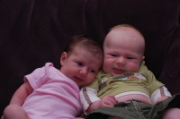 dsc_6961.jpg Devin schmoozed up with Ava, a real cutie