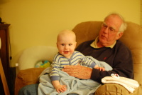 dsc_1934.jpg The Morris clan comes out for a visit.