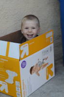 dsc_5685.jpg Awwww.... what's in the box?