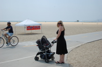 dsc_2810.jpg Devin's first trip to the beach - "Sorrento" in Santa Monica, where his parents play volleyball.