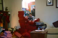 dsc_4551.jpg Break down the wall to get the presents!