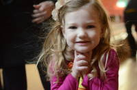 dsc_3514.jpg Bowling and pizza on Christmas Eve.